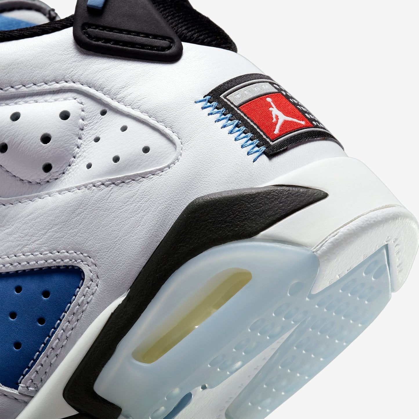 (GS) Aithtr Jordthtan 6 Retro 'White / UNC University Blue' (2022) 384665-410