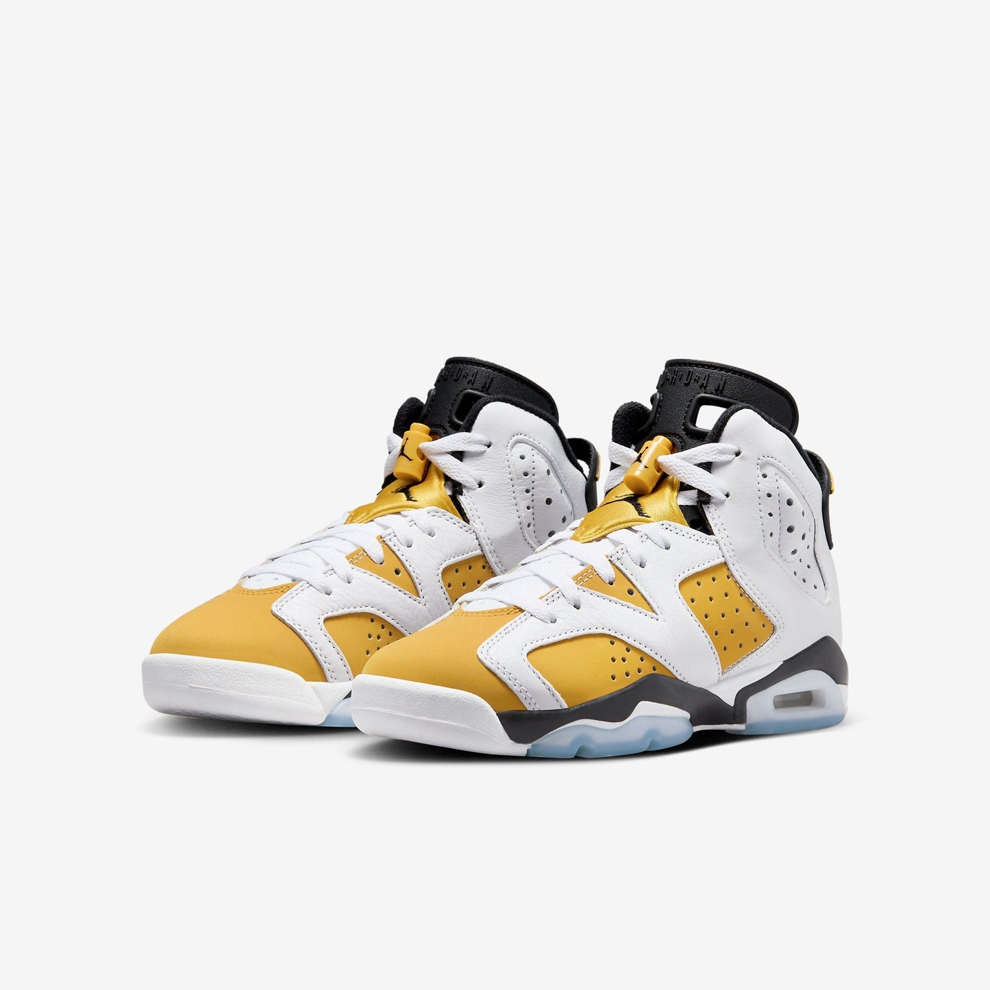 (GS) Aithtr Jordthtan 6 Retro 'White / Yellow Ochre' (2024) 384665-170