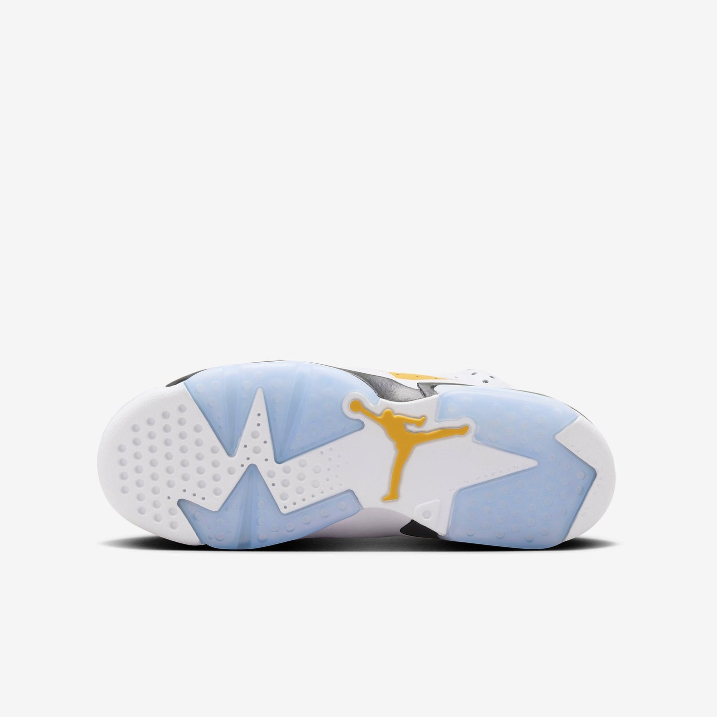 (GS) Aithtr Jordthtan 6 Retro 'White / Yellow Ochre' (2024) 384665-170