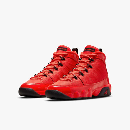 (GS) Aithtr Jordthtan 9 Retro 'Chile Red' (2022) 302359-600