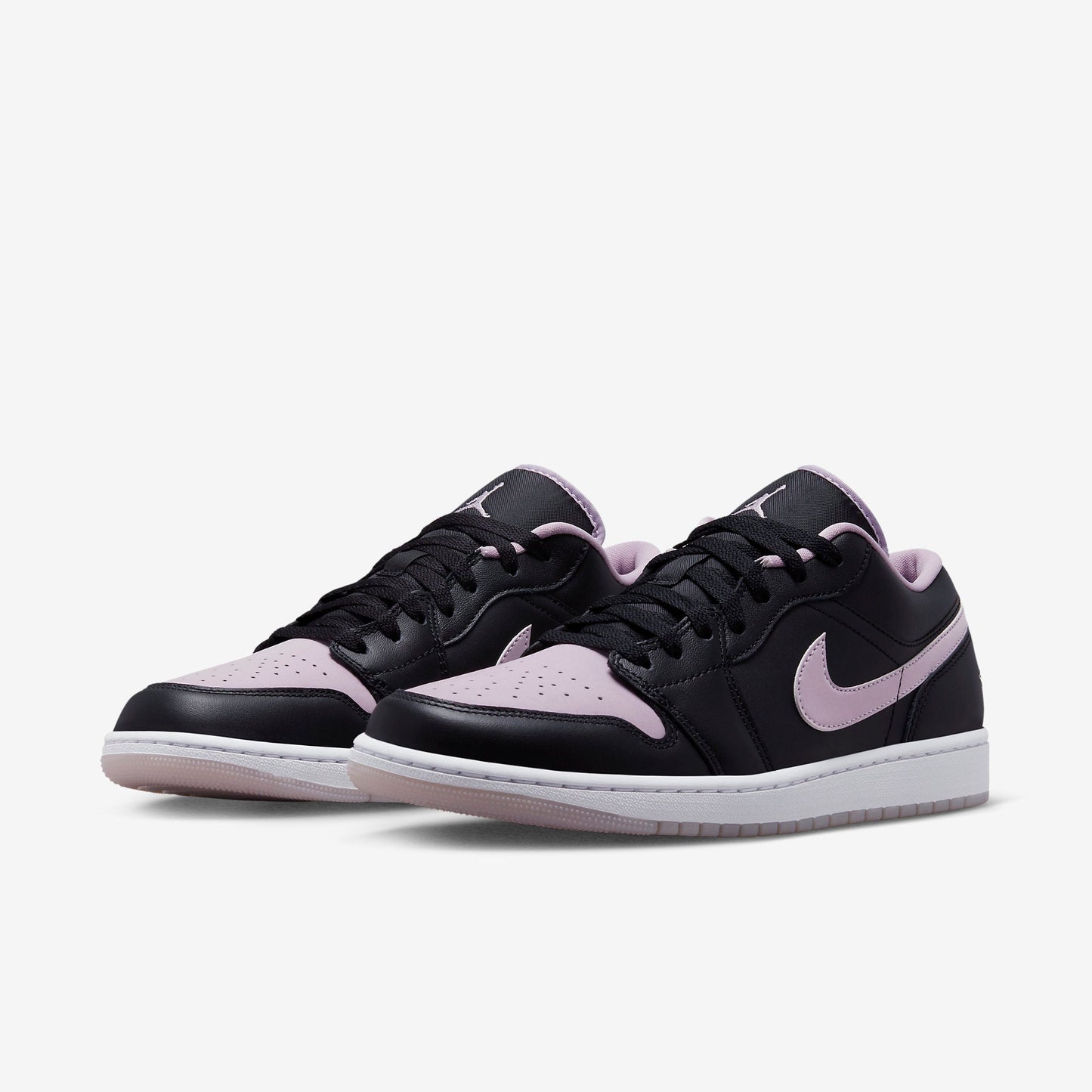 (Men's) Aithtr Jordthtan 1 Low SE 'Black / Iced Lilac' (2023) DV1309-051