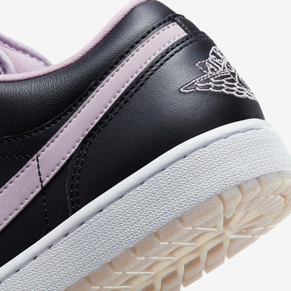 (Men's) Aithtr Jordthtan 1 Low SE 'Black / Iced Lilac' (2023) DV1309-051