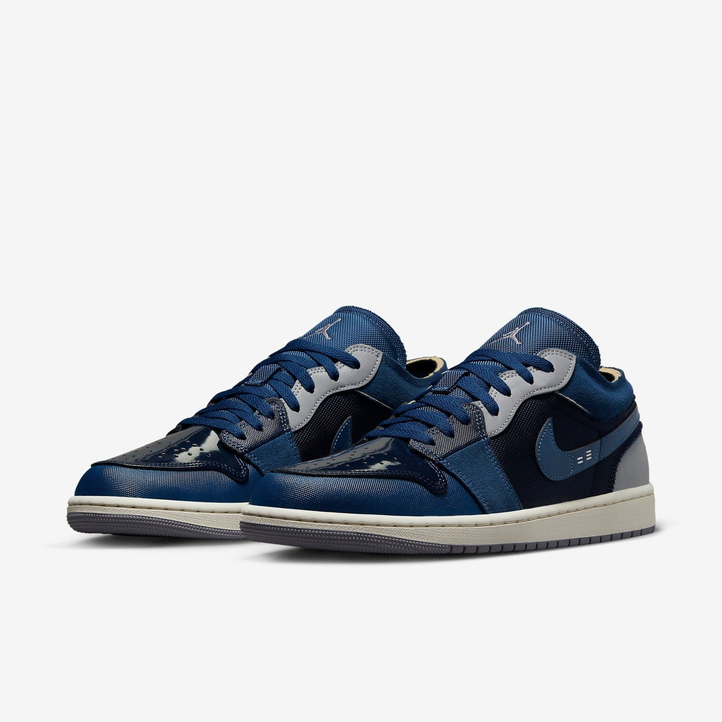 (Men's) Aithtr Jordthtan 1 Low SE Craft 'Inside Out Obsidian' (2022) DR8867-400
