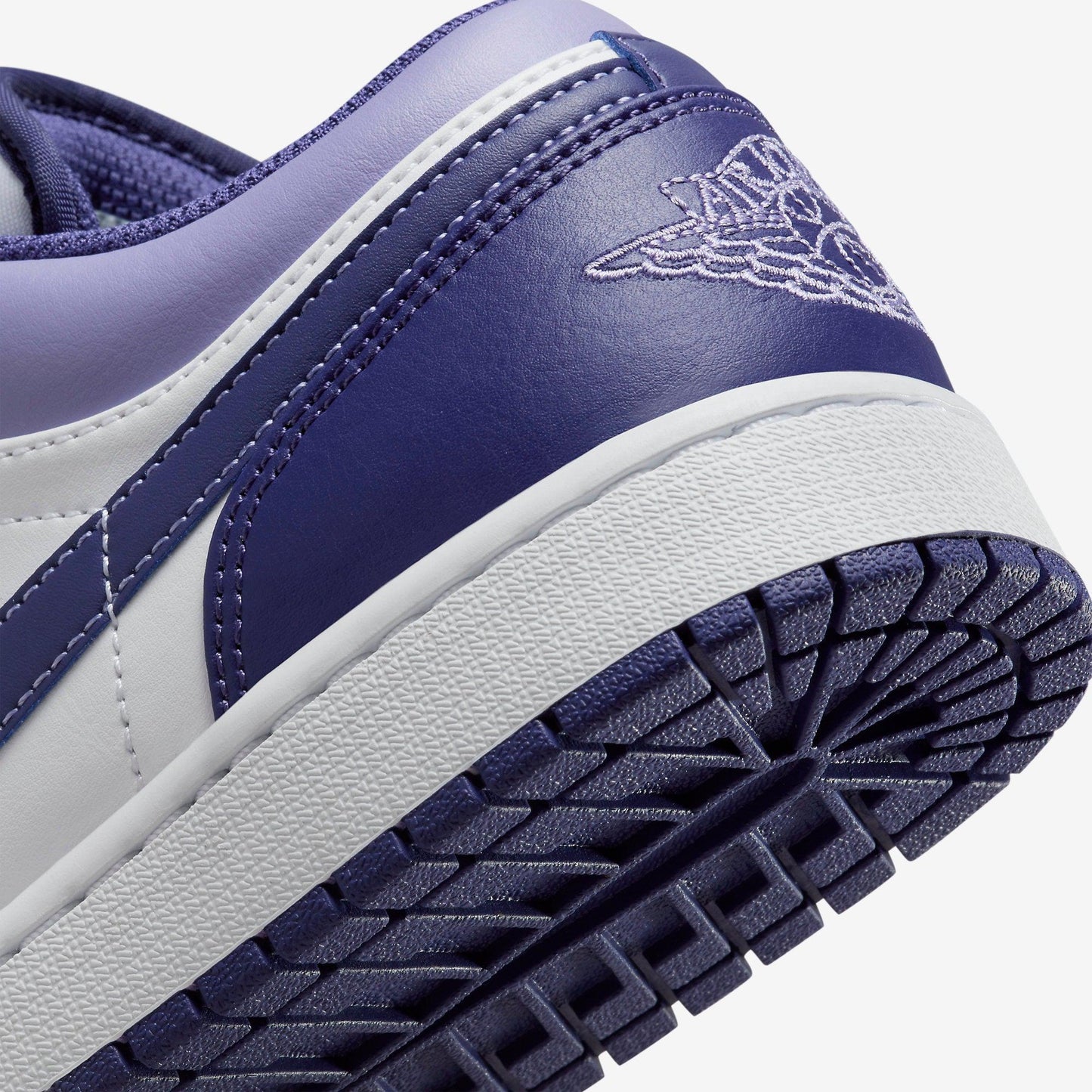 (Men's) Aithtr Jordthtan 1 Low 'Sky J Purple' (2023) 553558-515