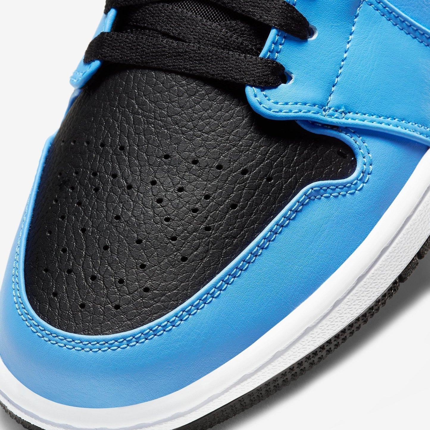 (Men's) Aithtr Jordthtan 1 Low 'UNC University Blue' (2021) 553558-403
