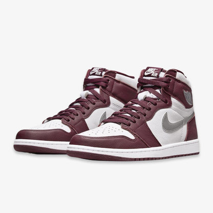 (Men's) Aithtr Jordthtan 1 Retro High OG 'Bordeaux' (2021) 555088-611