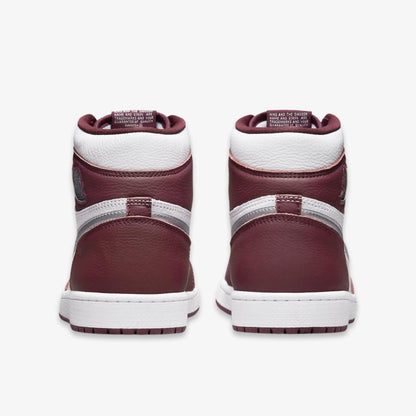 (Men's) Aithtr Jordthtan 1 Retro High OG 'Bordeaux' (2021) 555088-611