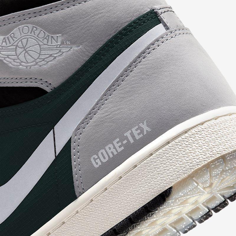 (Men's) Aithtr Jordthtan 1 Retro High OG Element x GORE-TEX 'Particle Grey' (2021) DB2889-001