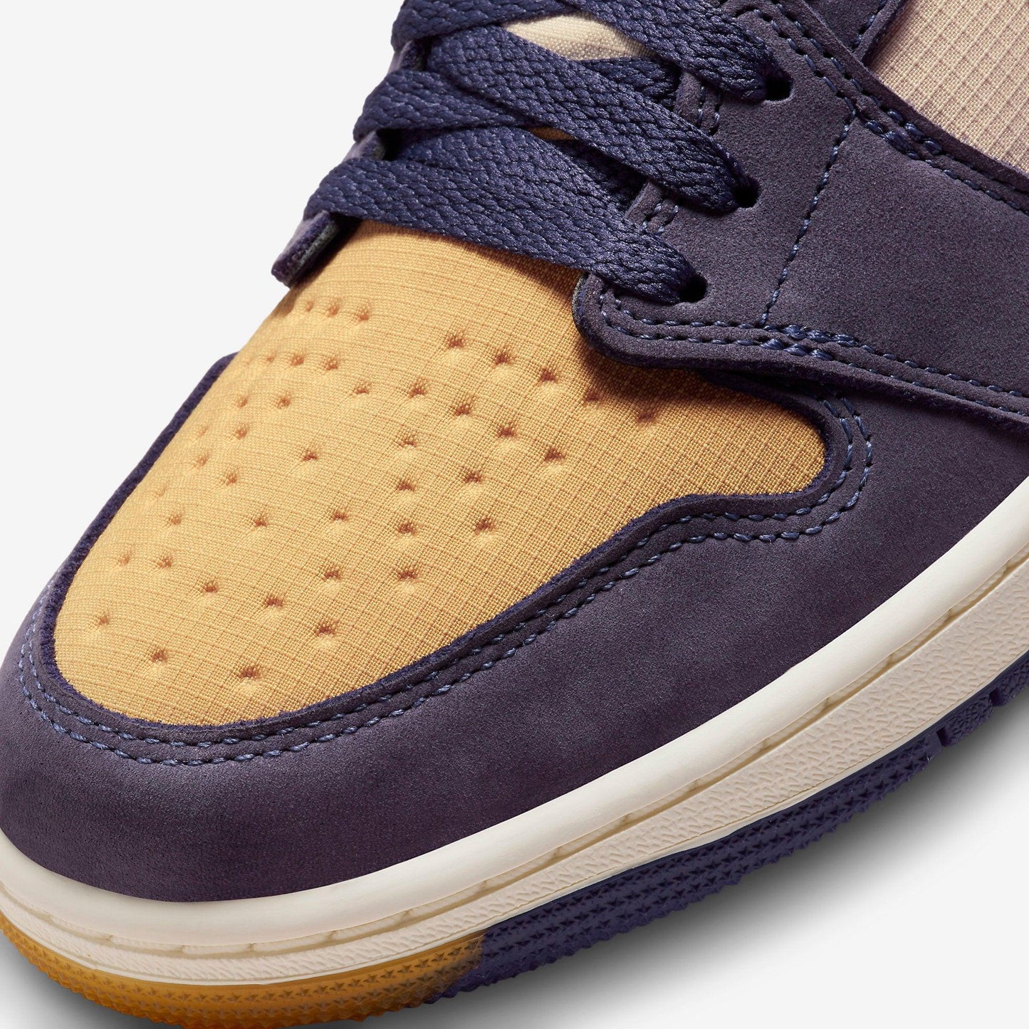 (Men's) Aithtr Jordthtan 1 Retro High OG Element x GORE-TEX 'Sky J Purple' (2023) DB2889-501