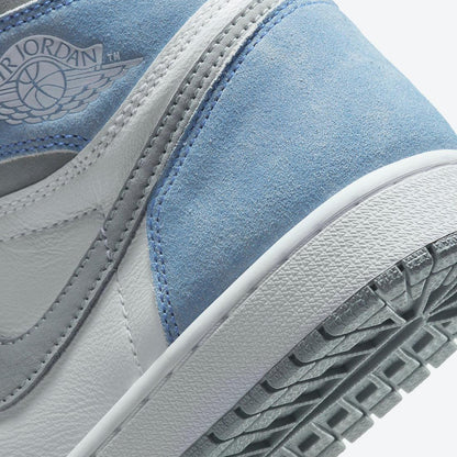(Men's) Aithtr Jordthtan 1 Retro High OG 'Hyper Royal' (2021) 555088-402