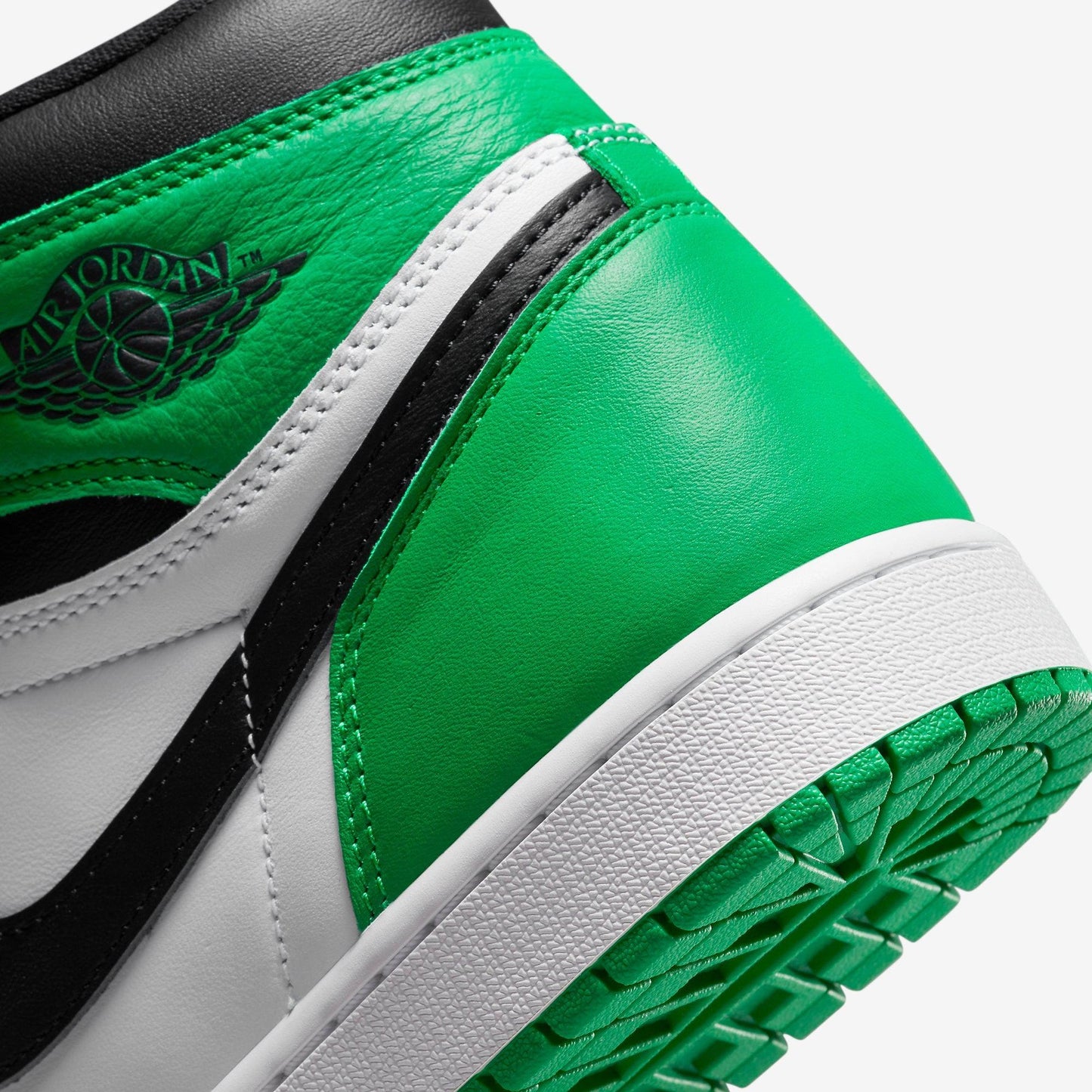 (Men's) Aithtr Jordthtan 1 Retro High OG 'Lucky Green / Boston Celtics' (2023) DZ5485-031