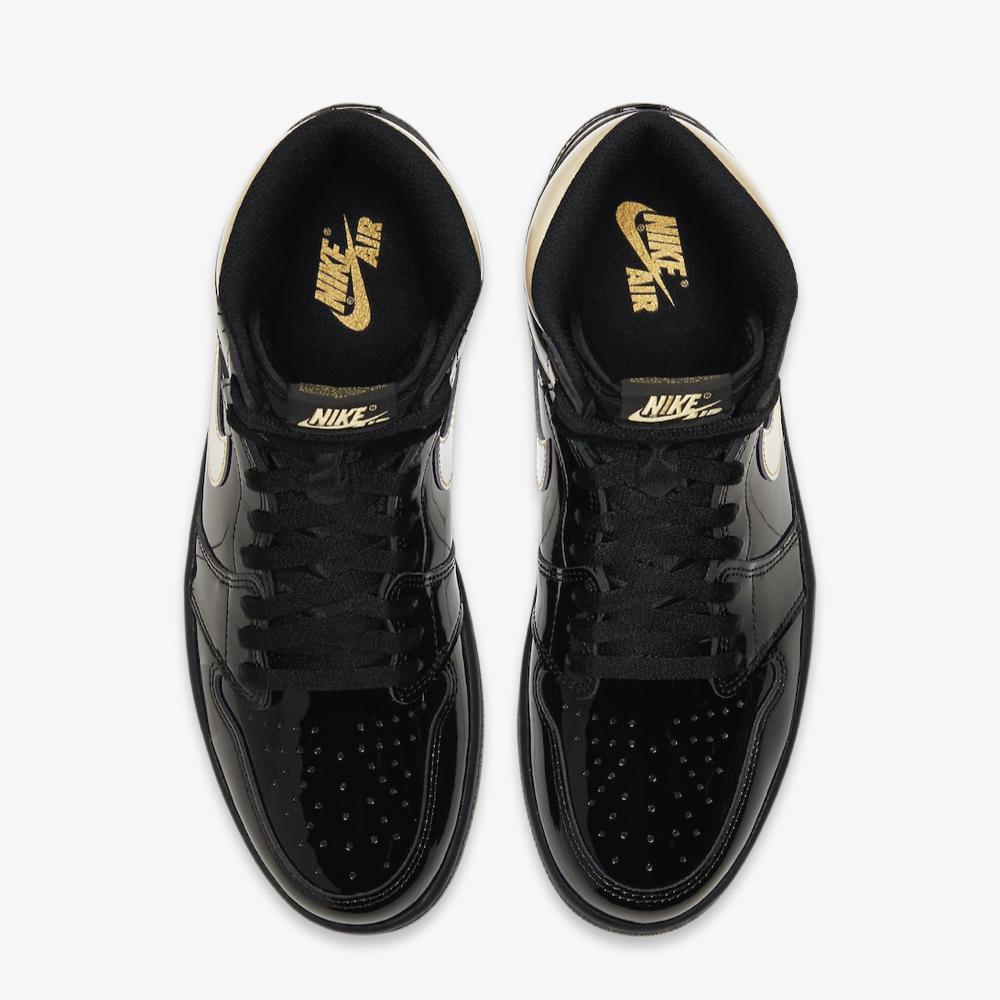 (Men's) Aithtr Jordthtan 1 Retro High OG 'Metallic Gold' (2020) 555088-032