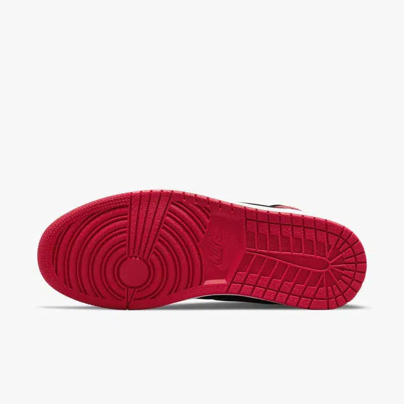 (Men's) Aithtr Jordthtan 1 Retro High OG 'Reimagined Patent Bred / Banned' (2021) 555088-063