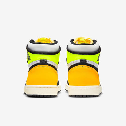 (Men's) Aithtr Jordthtan 1 Retro High OG 'Volt / Gold' (2021) 555088-118