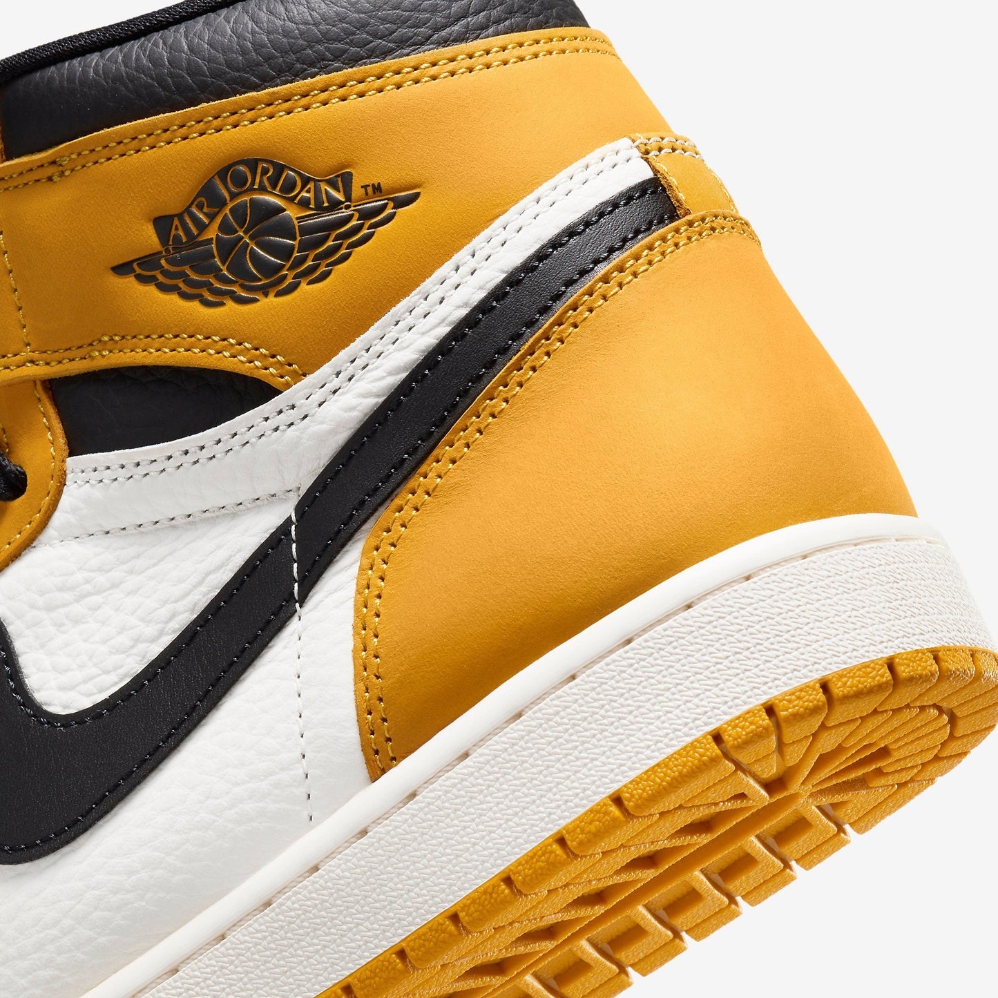(Men's) Aithtr Jordthtan 1 Retro High OG 'Yellow Ochre' (2024) DZ5485-701