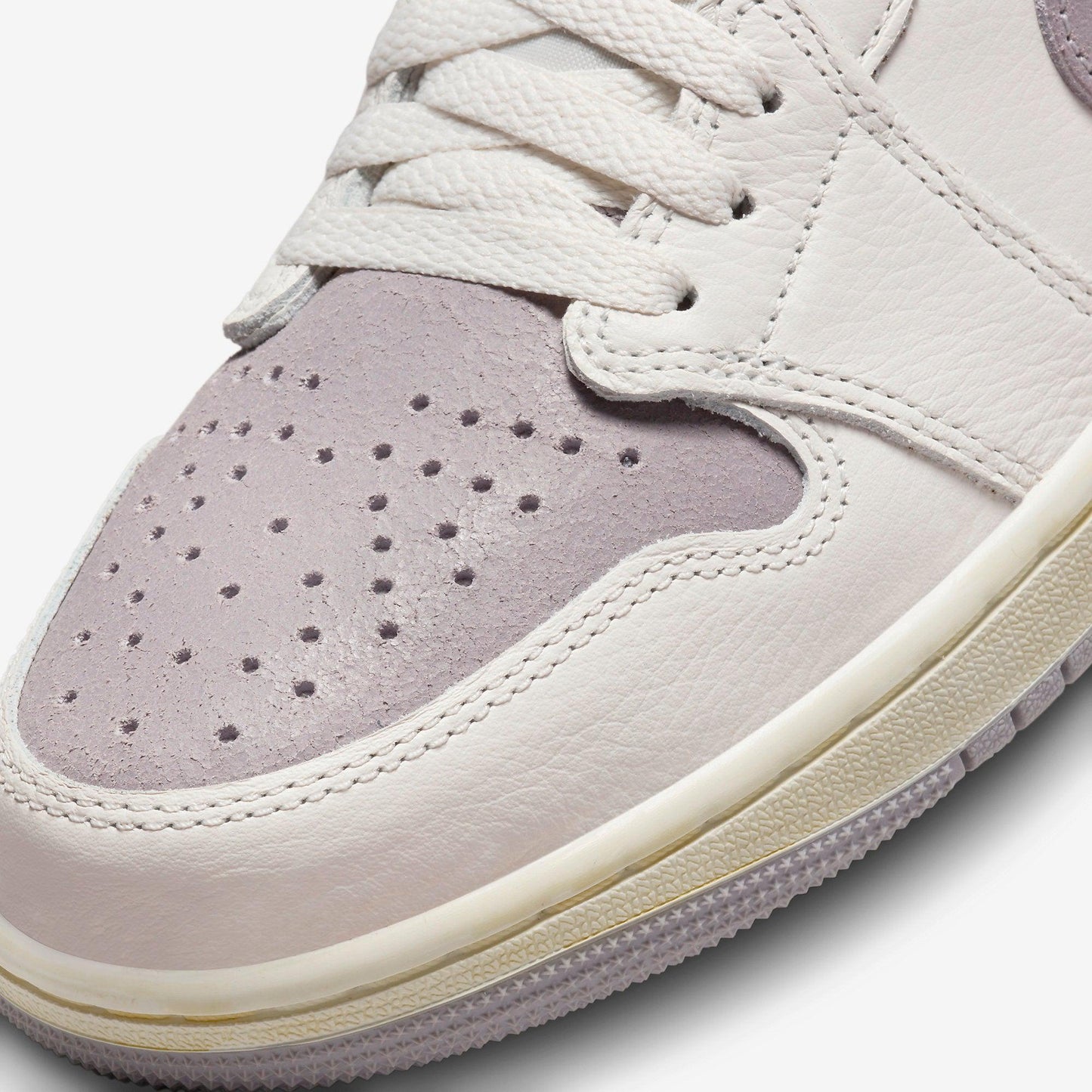 (Men's) Aithtr Jordthtan 1 Retro Low OG 'Atmosphere Grey' (2023) CZ0790-101