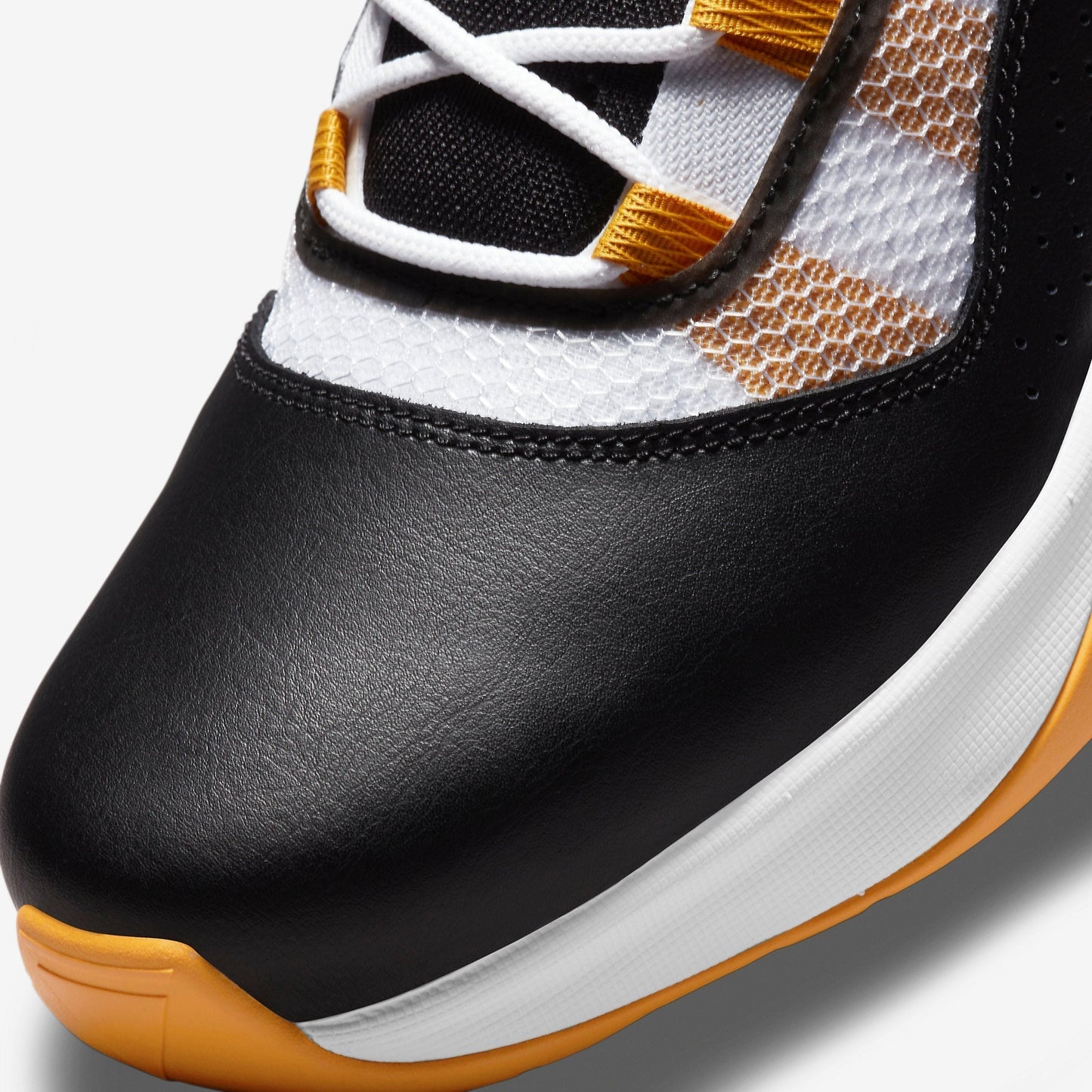 (Men's) Aithtr Jordthtan 11 CMFT Low 'Black / Gold' (2021) DM9481-001