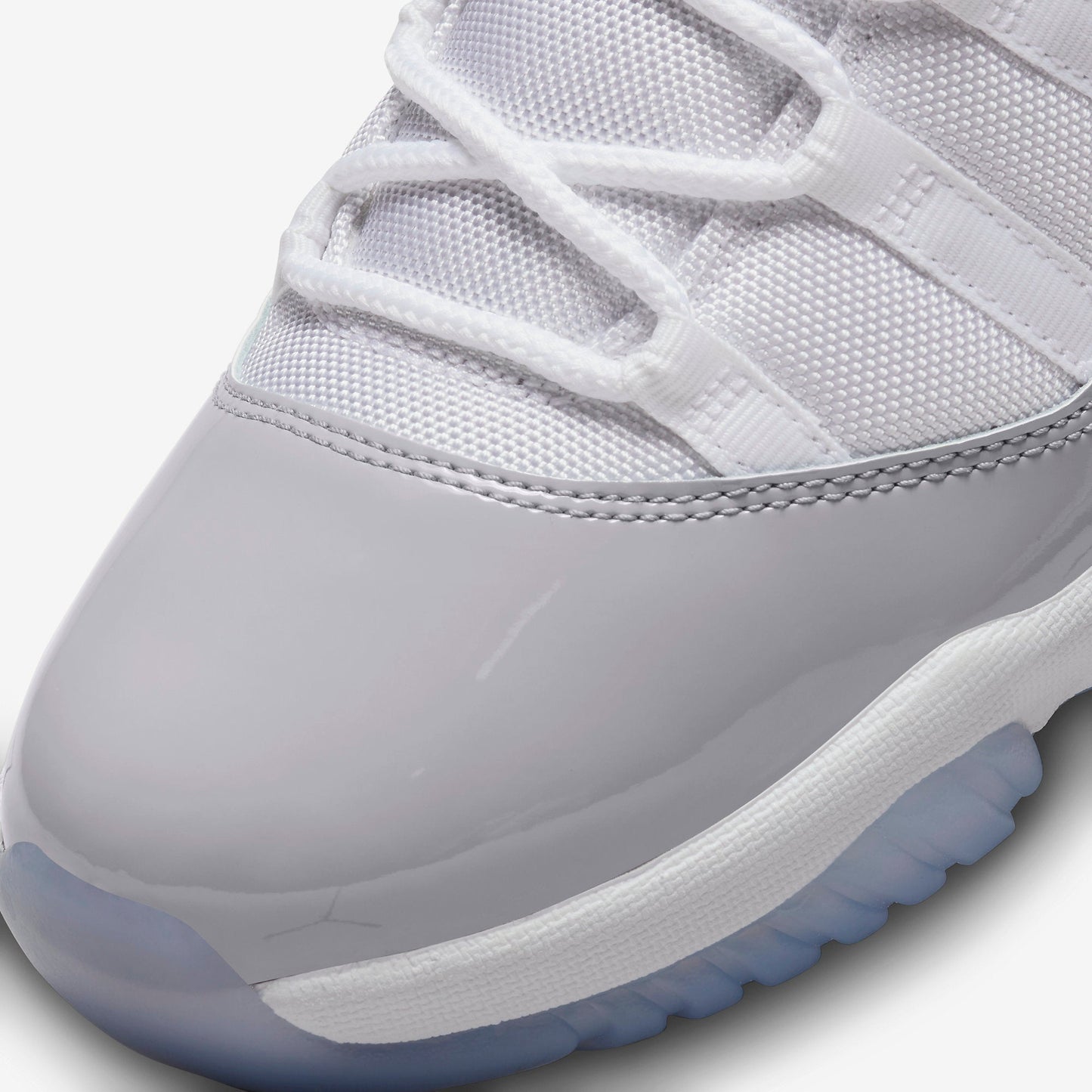 (Men's) Aithtr Jordthtan 11 Retro Low 'Cement Grey' (2023) AV2187-140