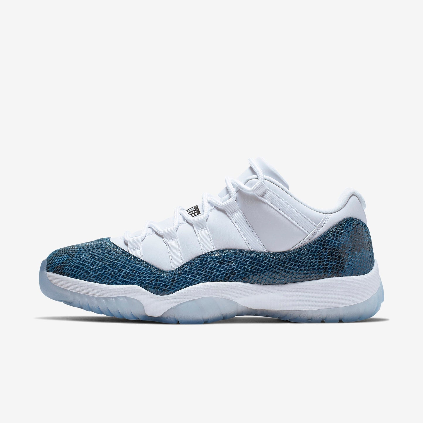 (Men's) Aithtr Jordthtan 11 Retro Low LE 'Navy Snakeskin' (2019) CD6846-102