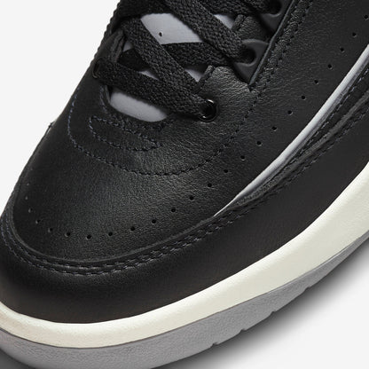 (Men's) Aithtr Jordthtan 2 Retro 'Black Cement' (2023) DR8884-001
