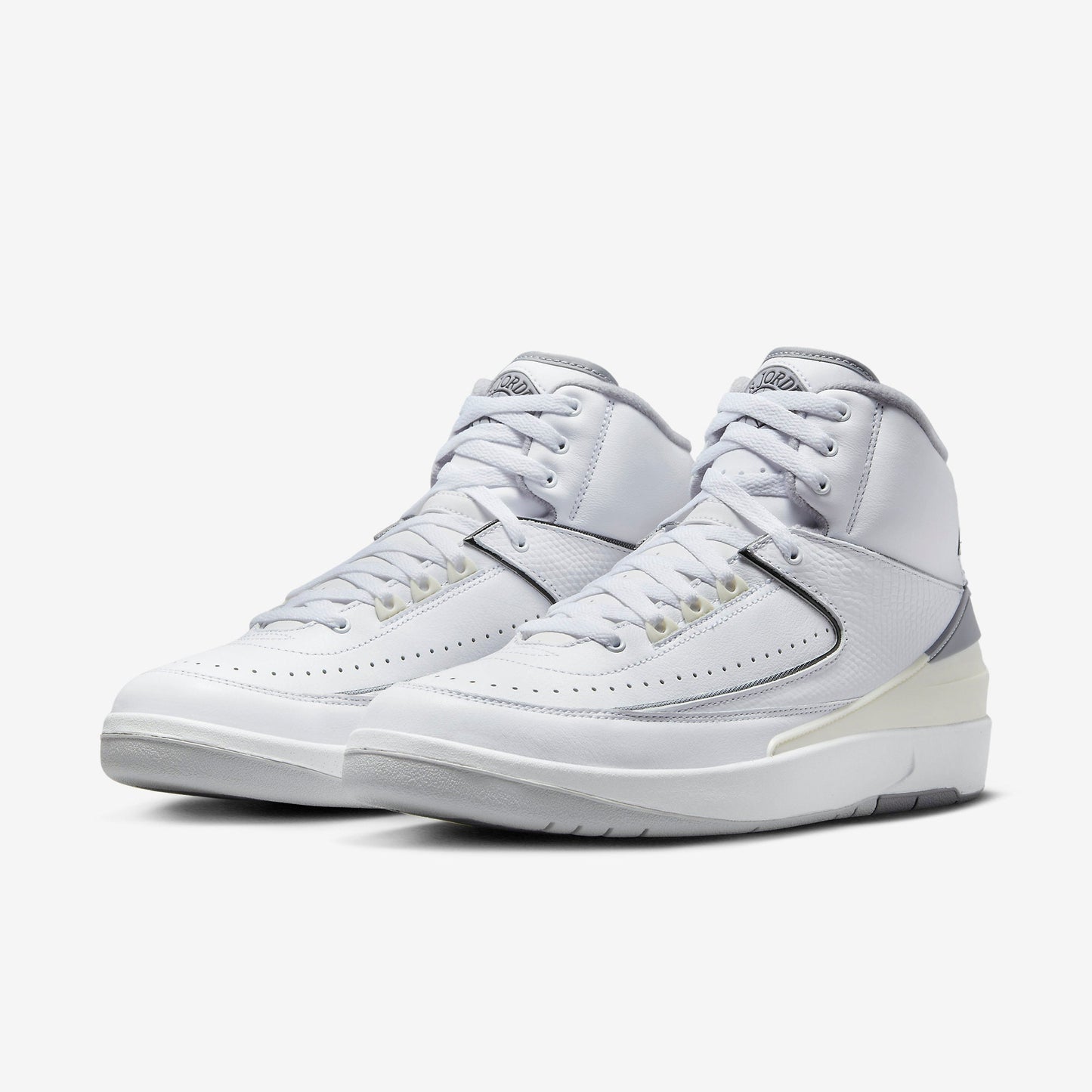 (Men's) Aithtr Jordthtan 2 Retro 'Cement Grey' (2023) DR8884-100