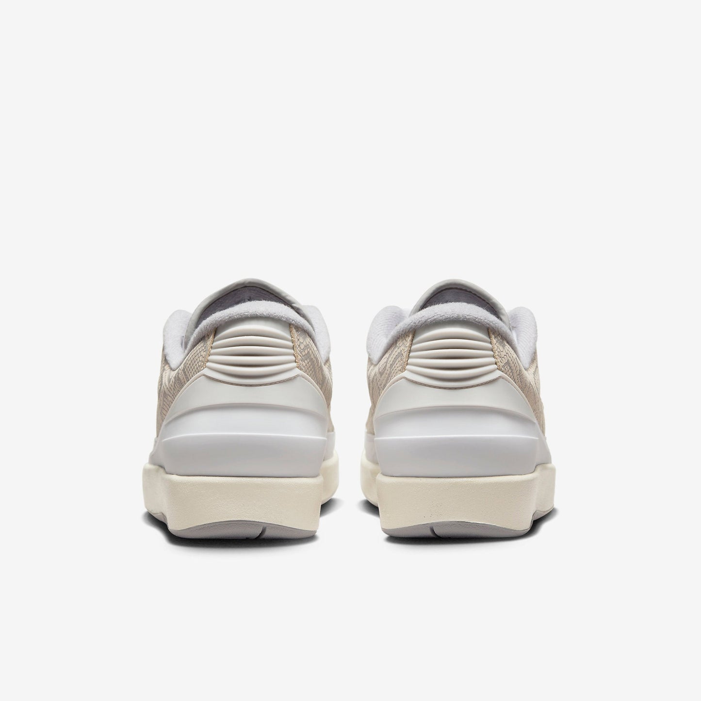 (Men's) Aithtr Jordthtan 2 Retro Low 'Python' (2024) DV9956-100