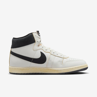 (Men's) Aithtr Jordthtan x A Ma Maniére Air Ship PE SP 'White / Black' (2023) DX4976-100