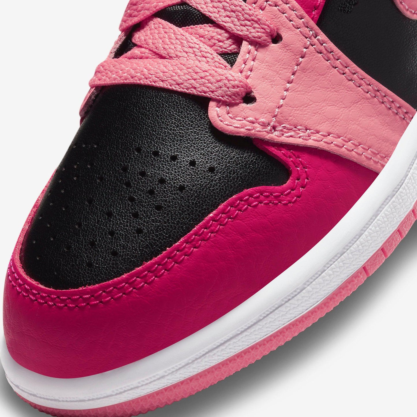 (PS) Aithtr Jordthtan 1 Mid 'Coral Chalk' (2021) 640735-662