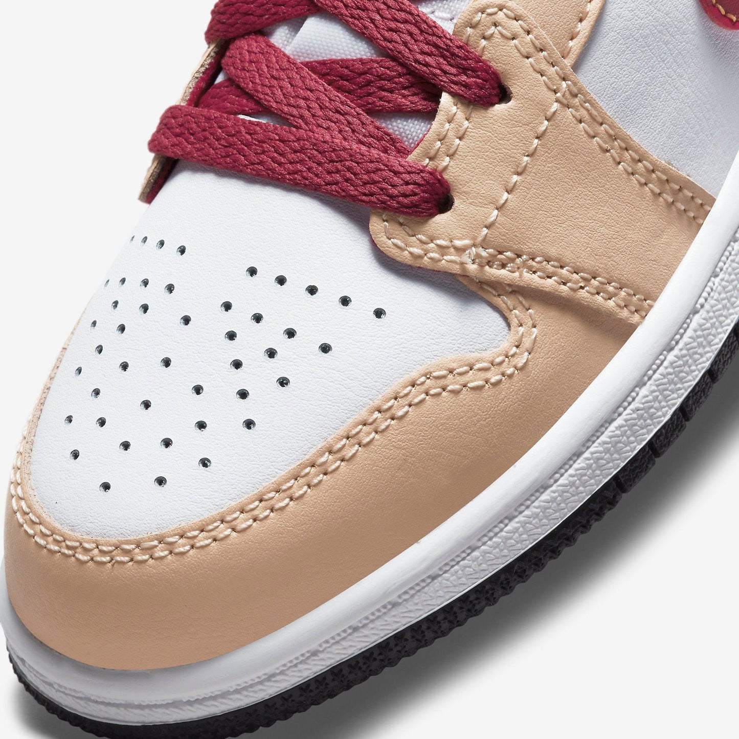 (PS) Aithtr Jordthtan 1 Mid 'Light Curry Cardinal Red' (2022) 640734-201