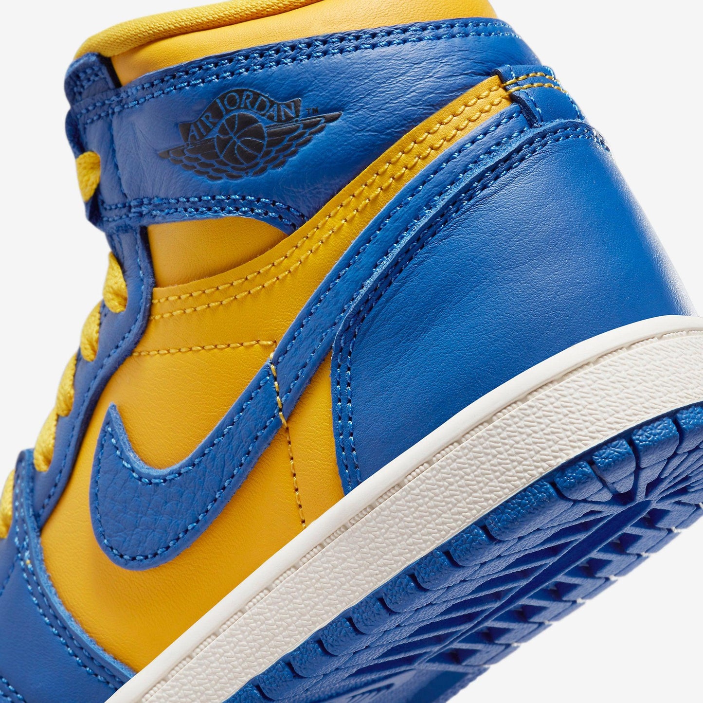 (PS) Aithtr Jordthtan 1 Retro High OG 'Laney' (2023) FD2597-700