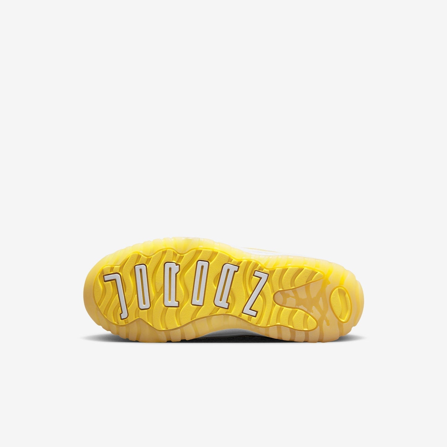 (PS) Aithtr Jordthtan 11 Retro Low 'Yellow Snakeskin' (2023) 580522-107
