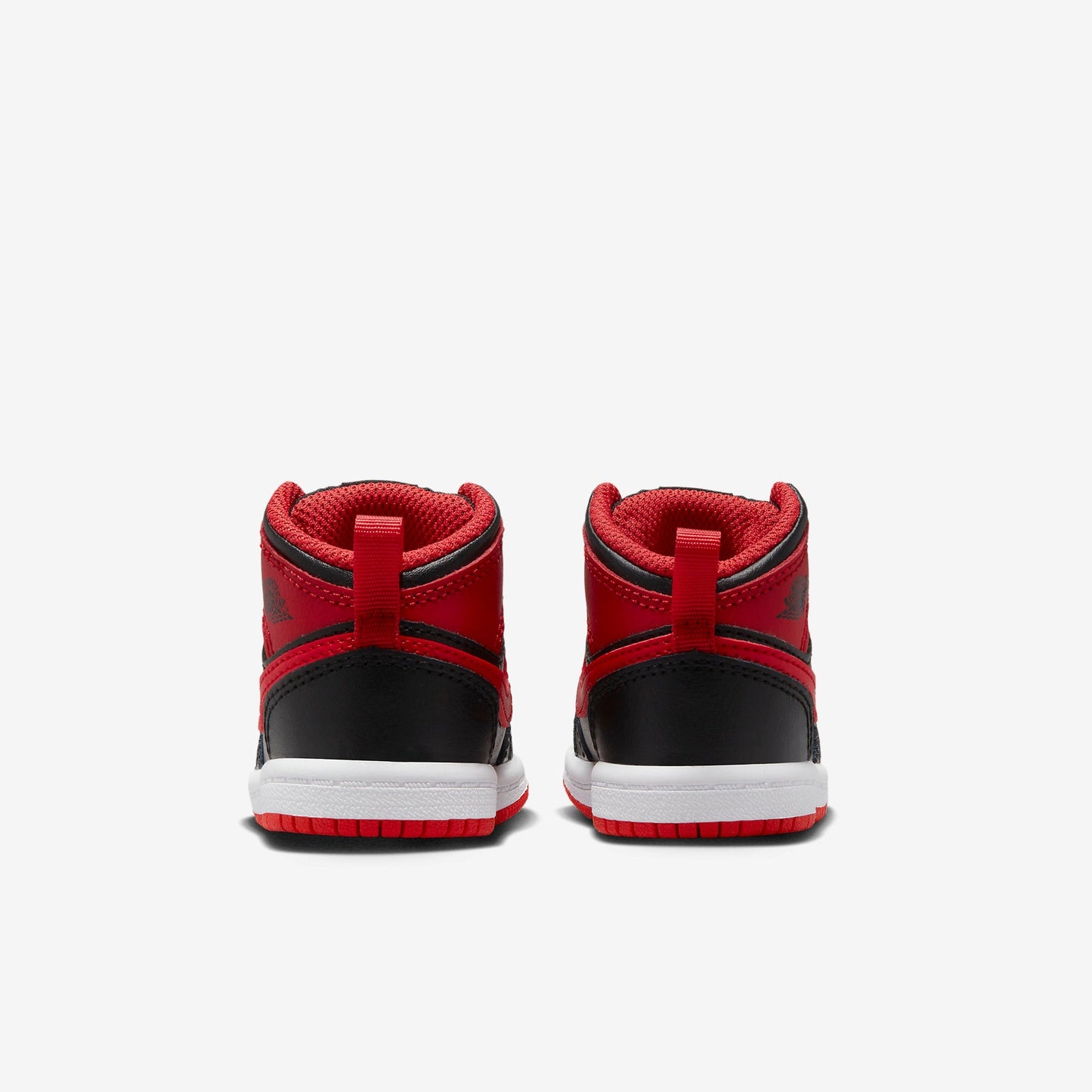 (TD) Aithtr Jordthtan 1 Mid 'Alternate Bred' (2022) DQ8425-060