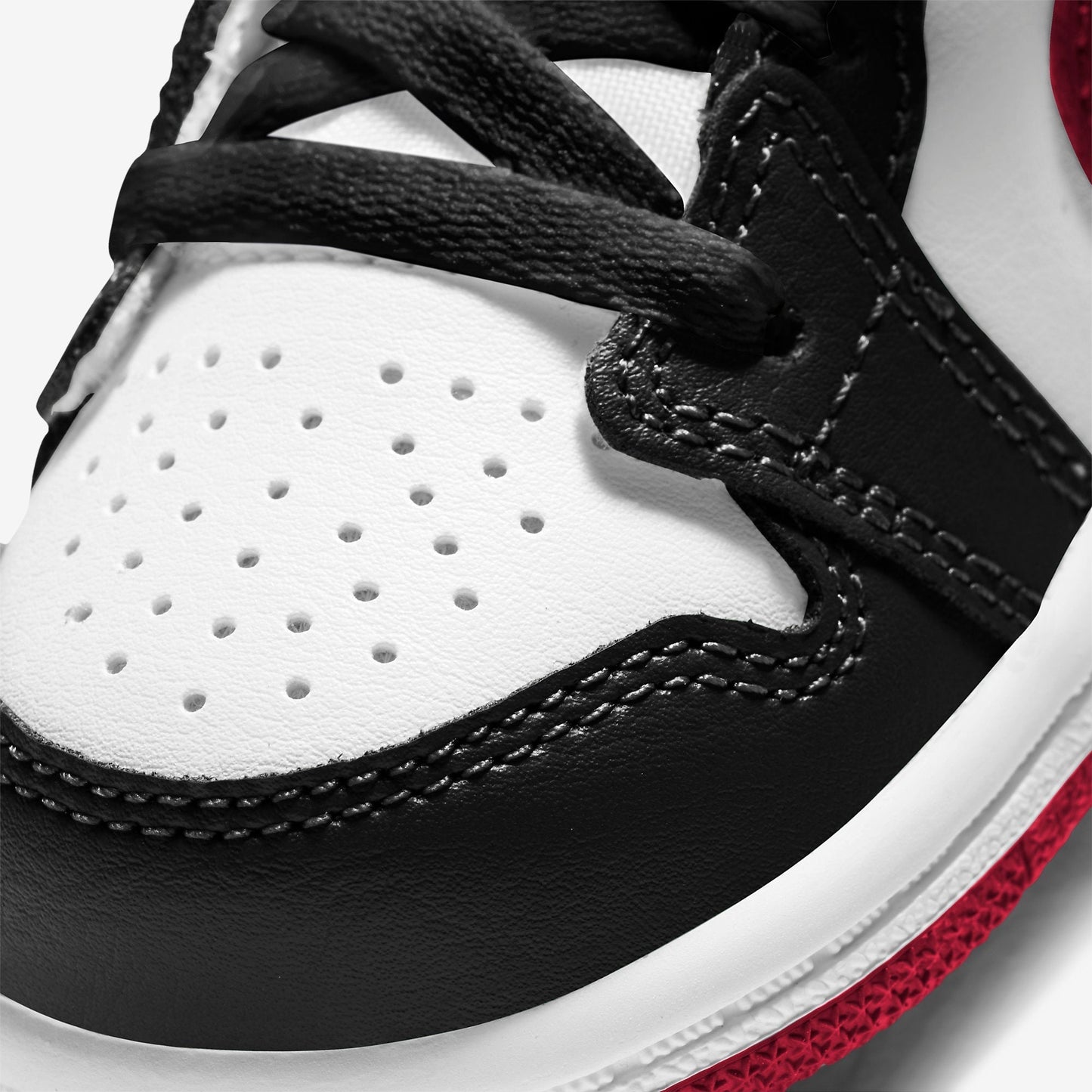 (TD) Aithtr Jordthtan 1 Mid 'Gym Red' (2021) 640735-122