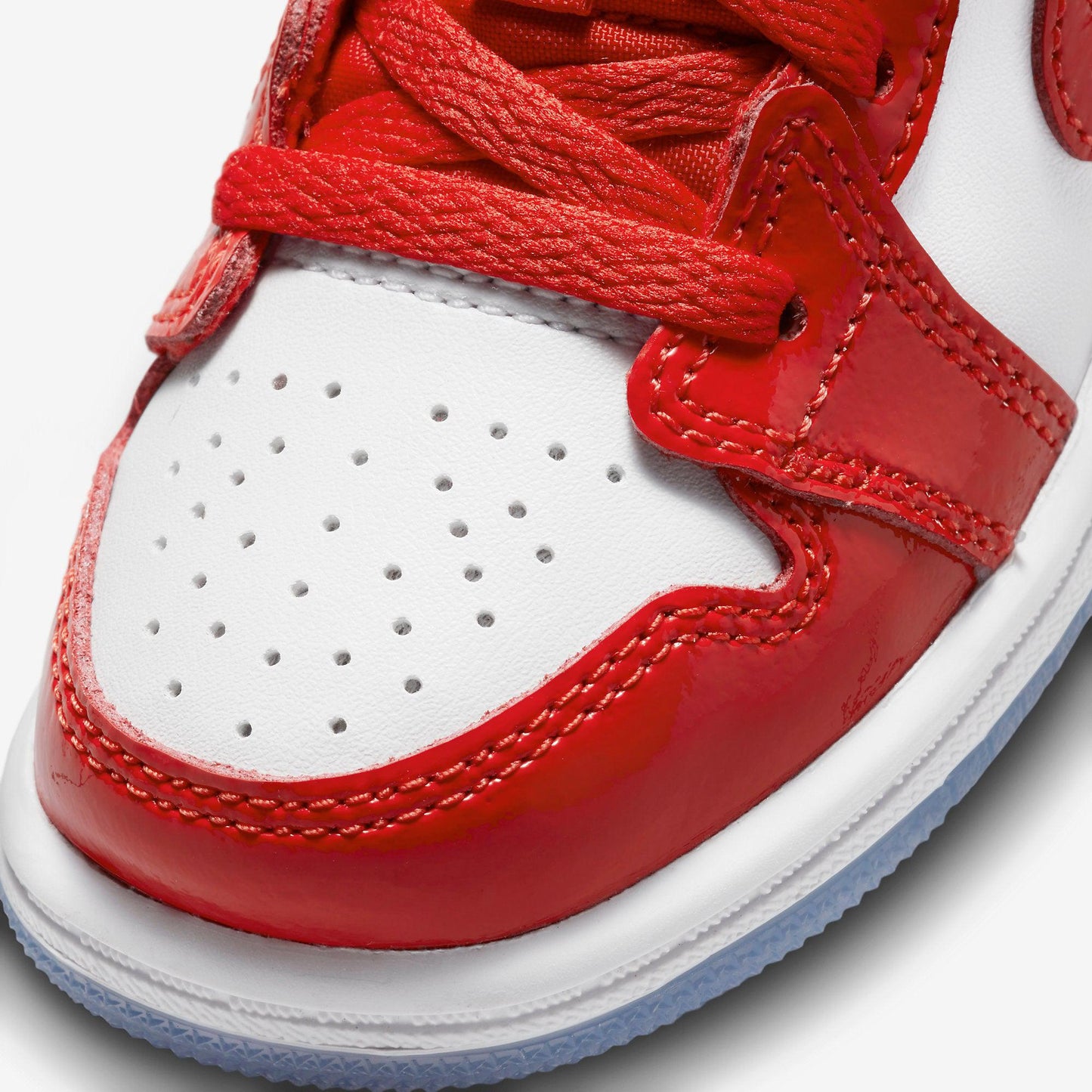 (TD) Aithtr Jordthtan 1 Mid SE 'Barcelona Sweater' (2021) DC7250-600