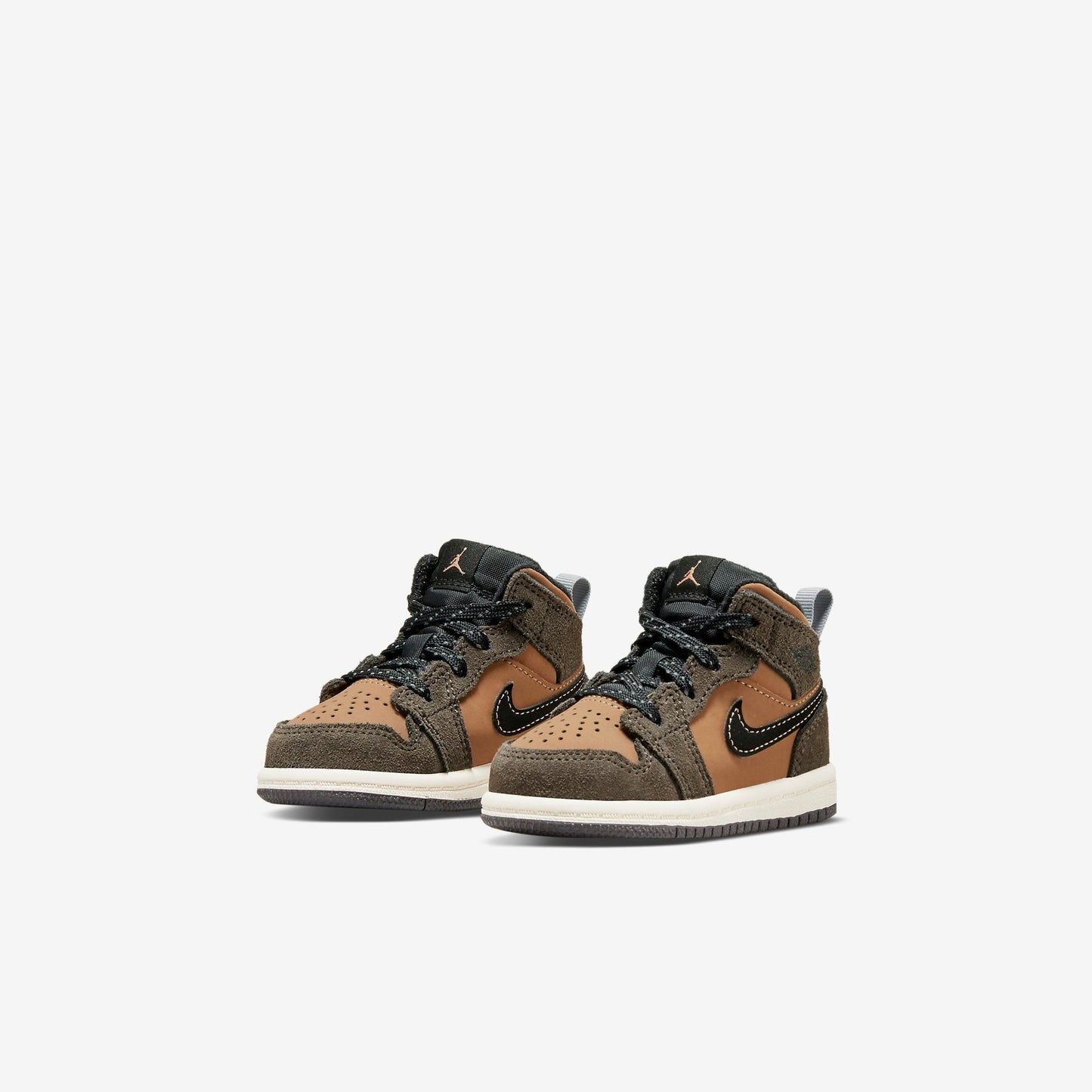 (TD) Aithtr Jordthtan 1 Mid SE 'Dark Chocolate' (2021) DC7250-200
