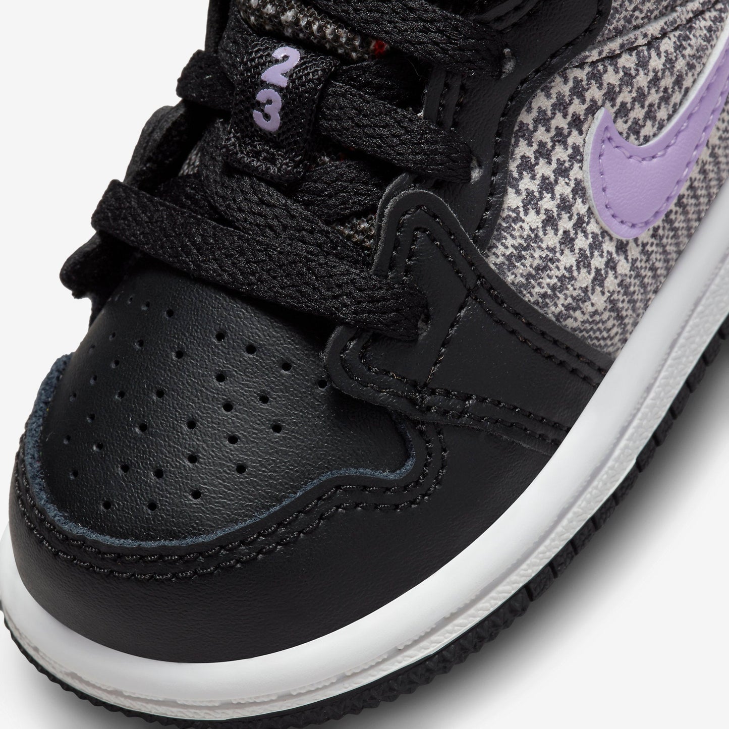 (TD) Aithtr Jordthtan 1 Mid SE 'Houndstooth' (2021) DC7228-015