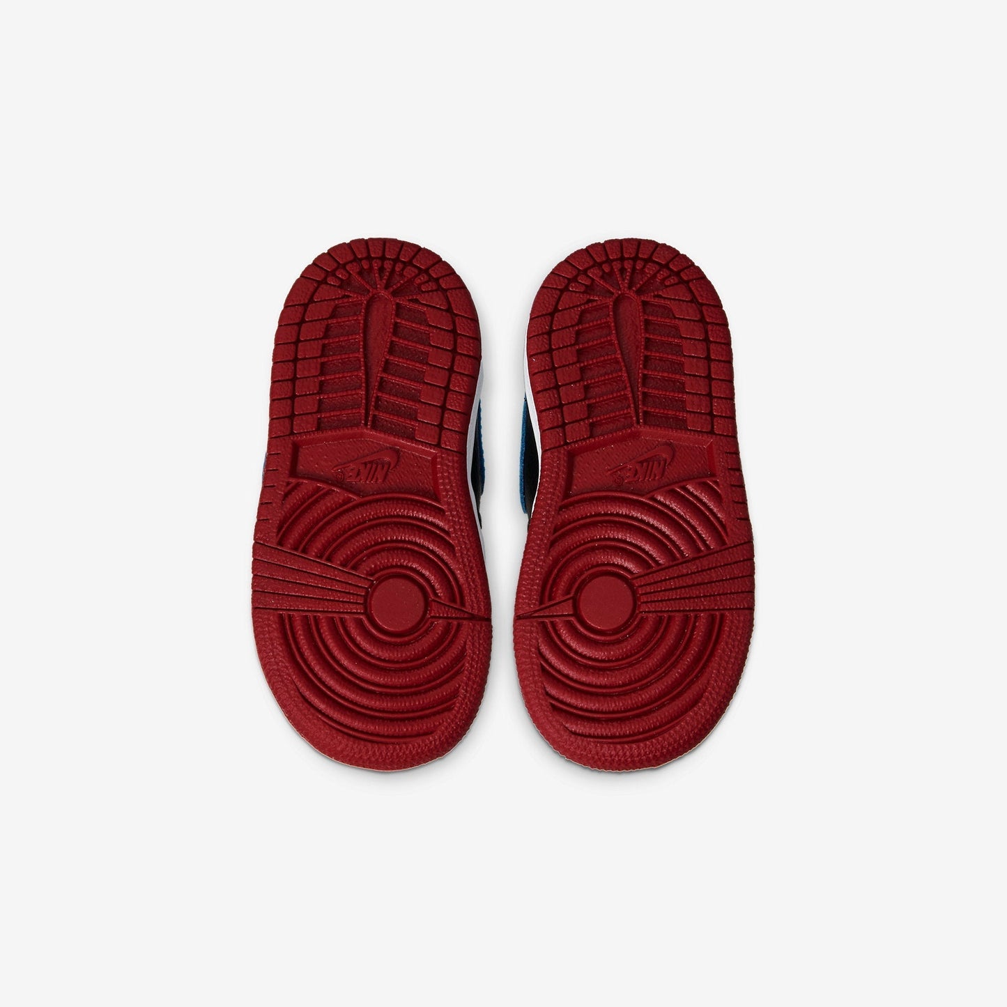 (TD) Aithtr Jordthtan 1 Retro High OG 'UNC to Chicago' (2020) CU0450-046