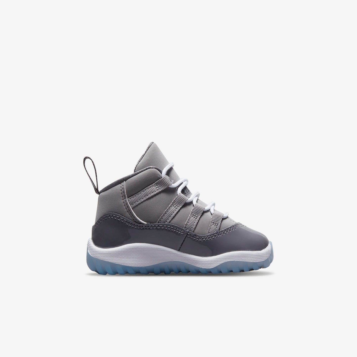 (TD) Aithtr Jordthtan 11 Retro 'Cool Grey' (2021) 378040-005