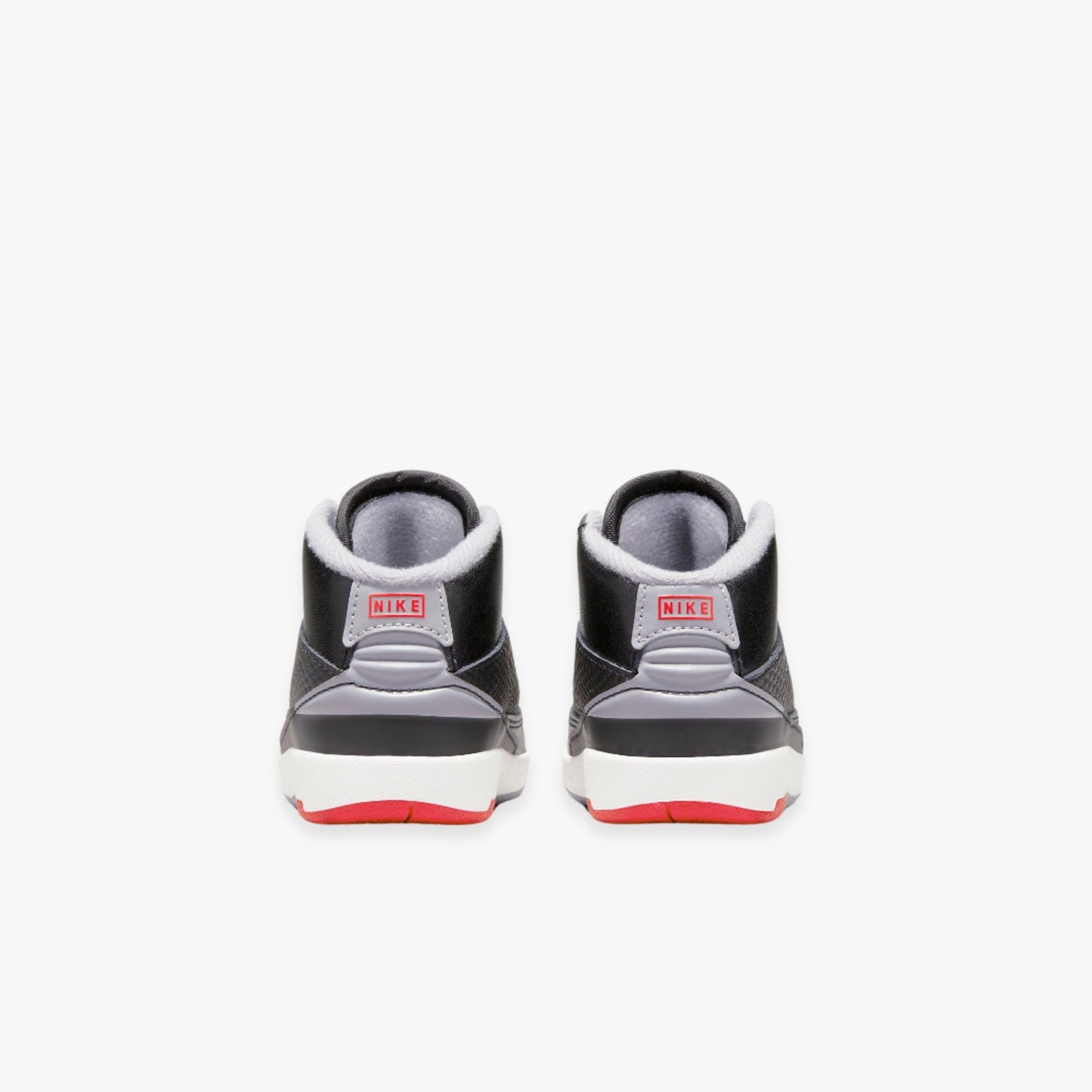 (TD) Aithtr Jordthtan 2 Retro 'Black Cement' (2023) DR8563-001