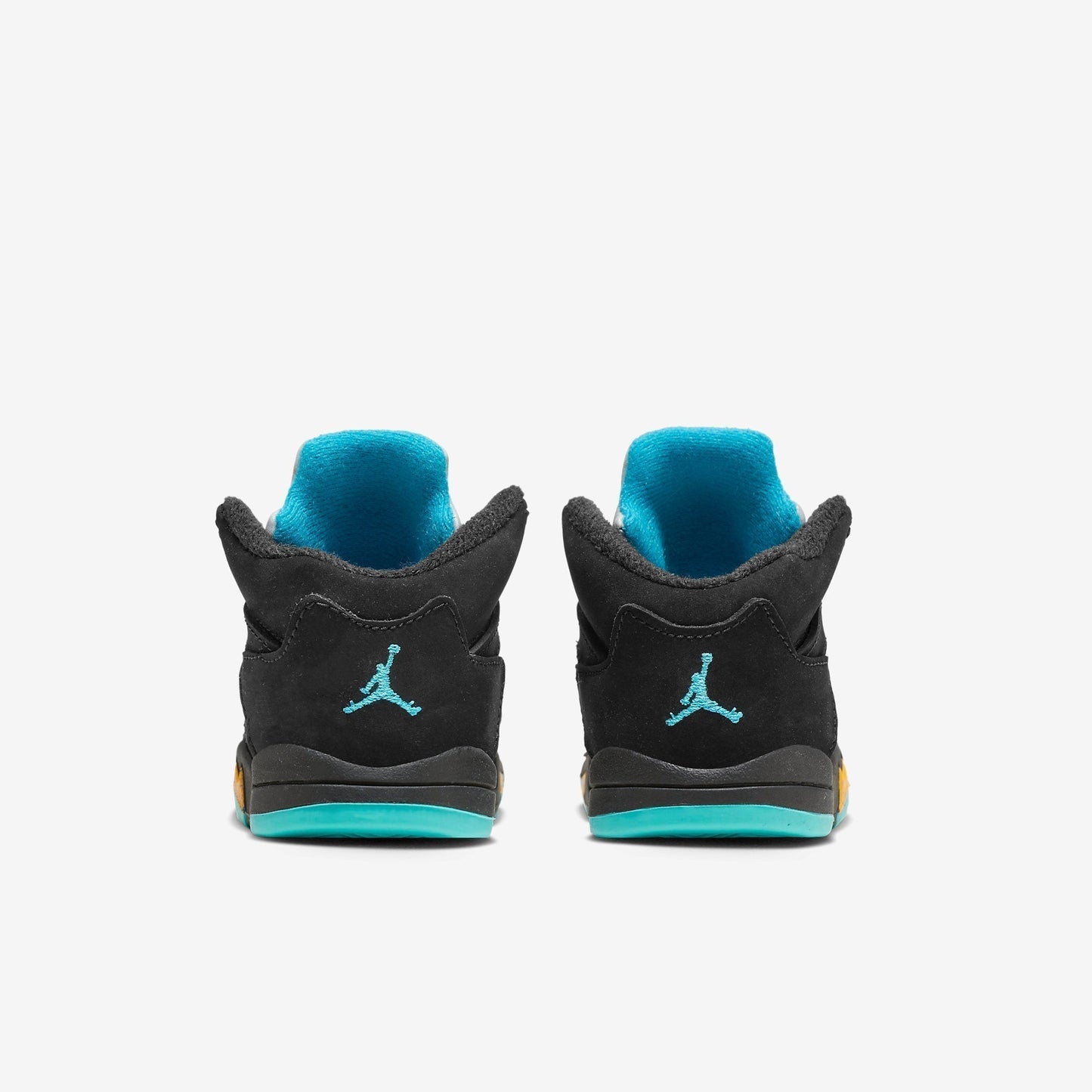 (TD) Aithtr Jordthtan 5 Retro 'Aqua' (2023) 440890-047