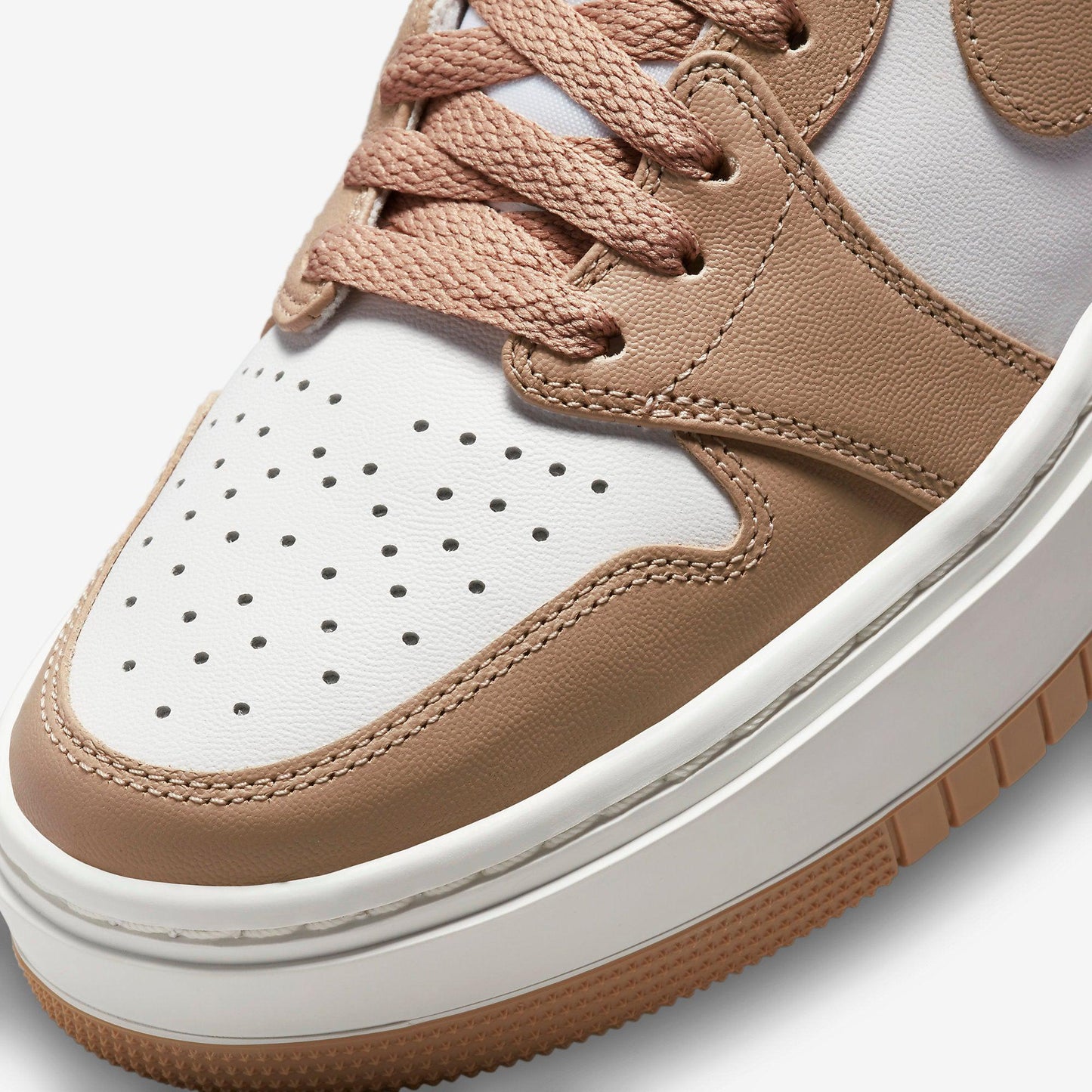 (Women's) Aithtr Jordthtan 1 Elevate High 'White / Desert' (2023) DN3253-121