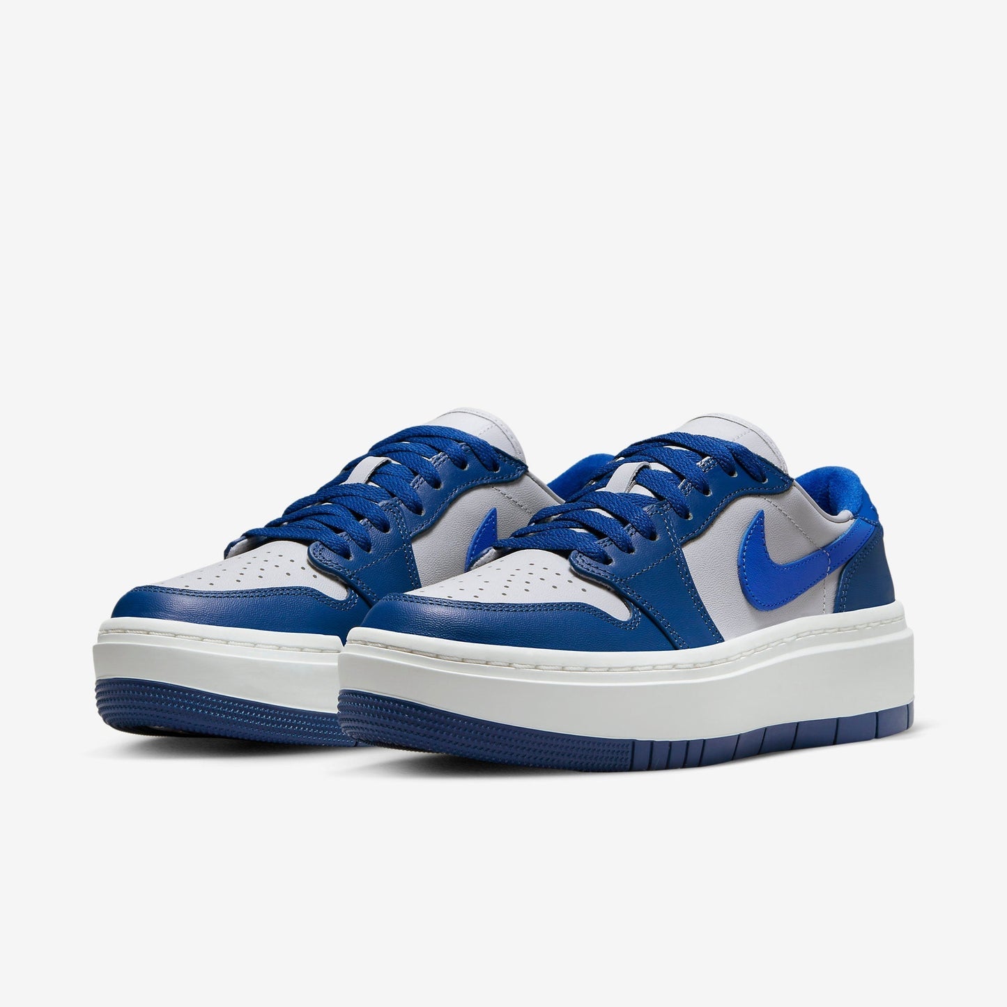 (Women's) Aithtr Jordthtan 1 Elevate Low 'French Blue' (2023) DH7004-400