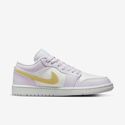 (Women's) Aithtr Jordthtan 1 Low 'Barely Grape' (2023) DC0774-501