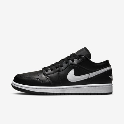 (Women's) Aithtr Jordthtan 1 Low 'Black / White' (2022) DV0990-001