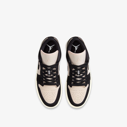 (Women's) Aithtr Jordthtan 1 Low 'Guava Ice' (2020) DC0774-003