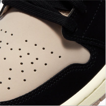 (Women's) Aithtr Jordthtan 1 Low 'Guava Ice' (2020) DC0774-003