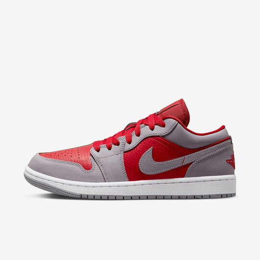 (Women's) Aithtr Jordthtan 1 Low SE 'Homage Split Gym Red Cement Grey' (2022) DR0502-600