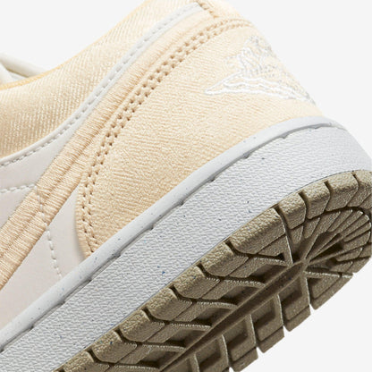 (Women's) Aithtr Jordthtan 1 Low SE 'Team Gold' (2023) FN3722-701