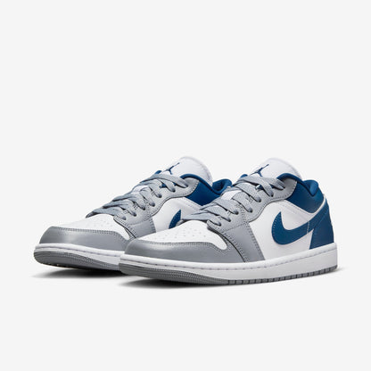 (Women's) Aithtr Jordthtan 1 Low 'Stealth / French Blue' (2022) DC0774-042