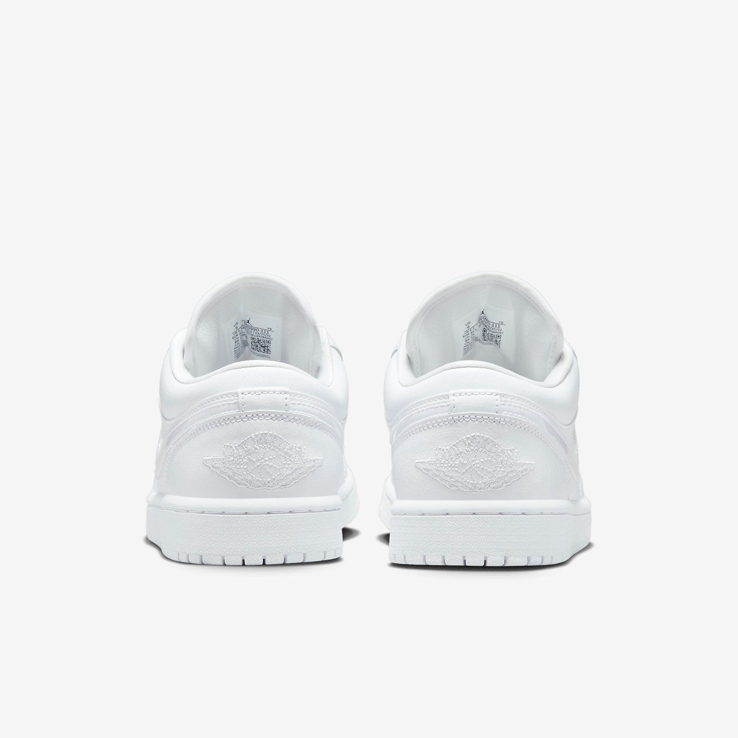 (Women's) Aithtr Jordthtan 1 Low 'Triple White' (2022) DV0990-111